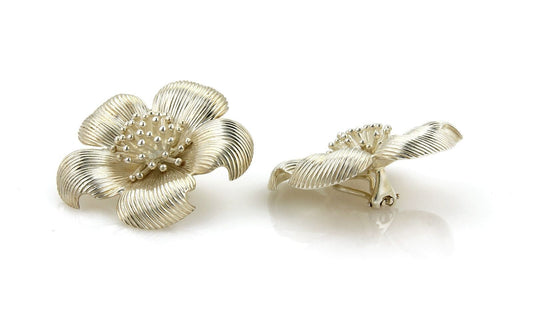Tiffany & Co. Large Dogwood Flower Sterling Silver Clip On Earrings