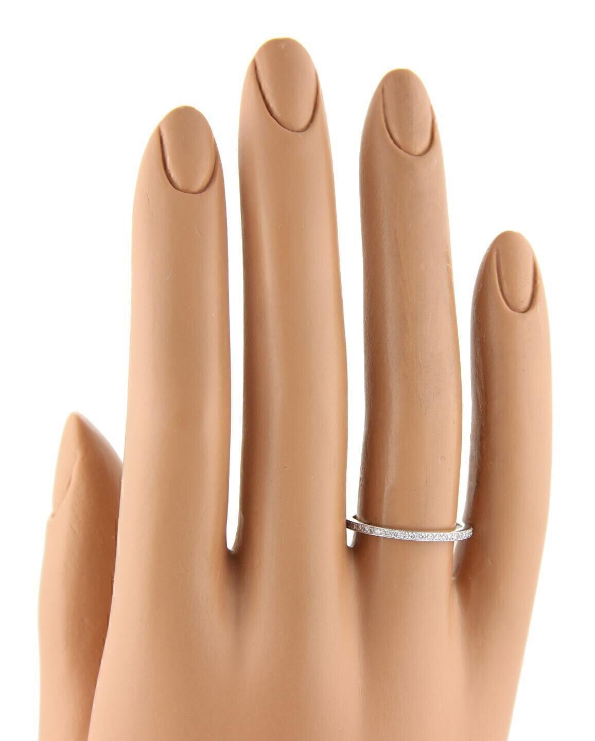 Tacori Diamond 18k White Gold 1.5mm Band Ring - Size 6.5