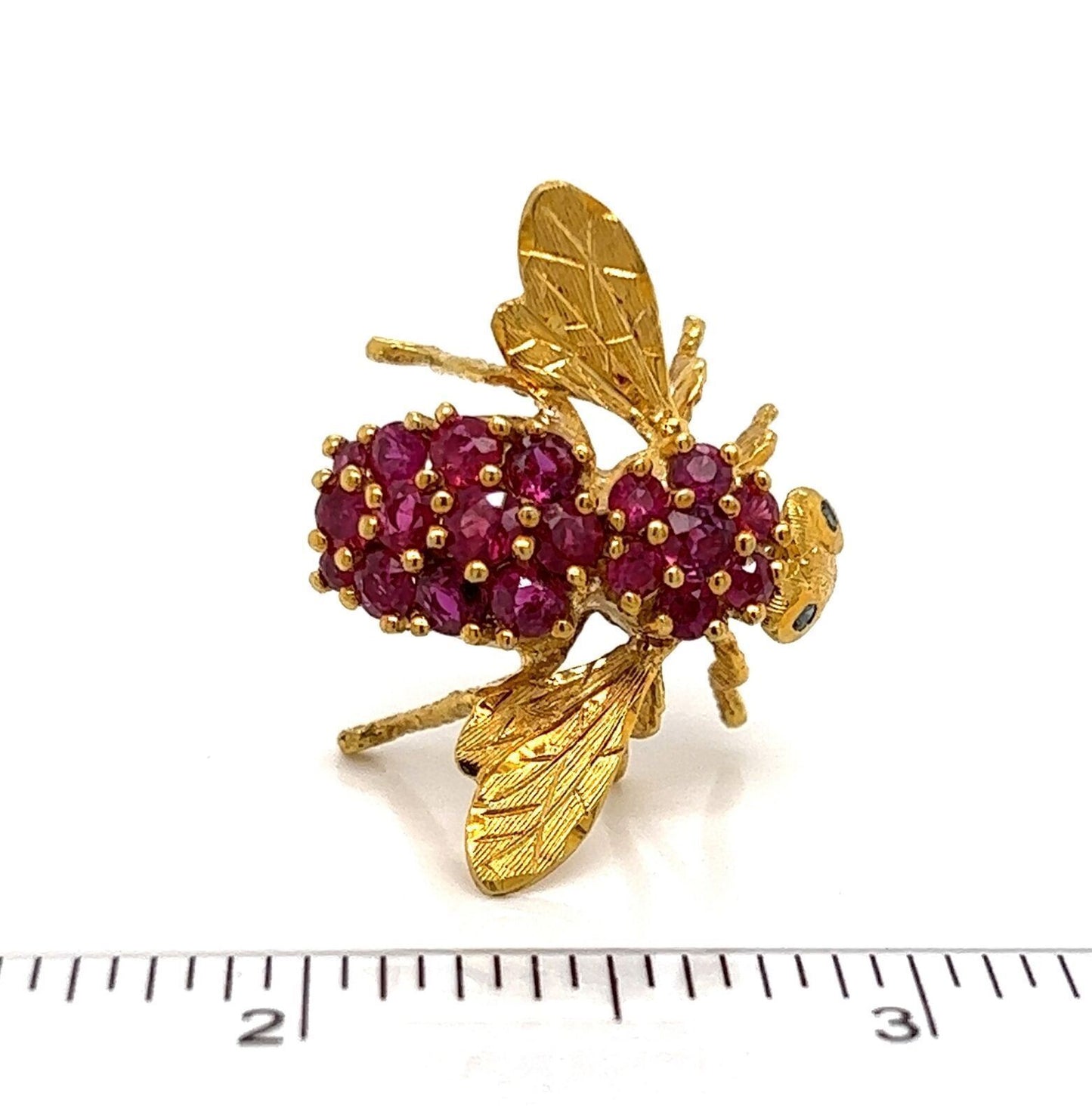 Large Ruby & Sapphire 18k Yellow Gold Bee Pin Brooch