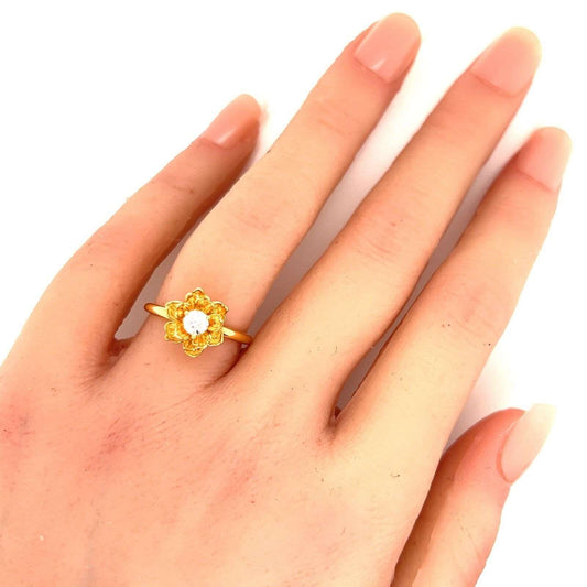 Carrera y Carrera Diamond 18k Yellow Gold Spinner Flower Ring