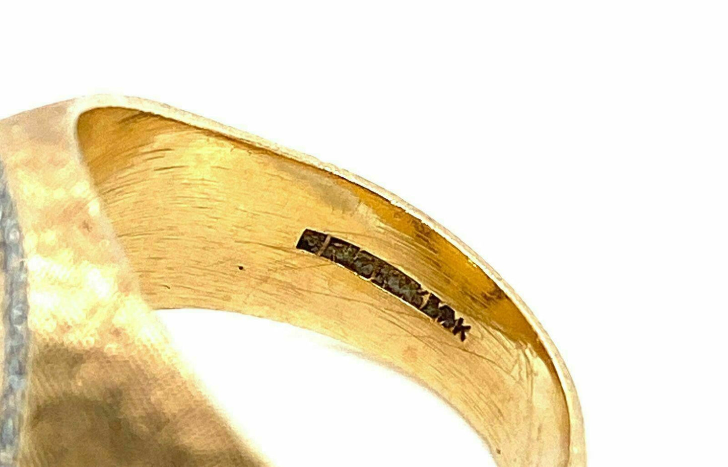 Diamond Yellow Gold Textured 14k Oval Top Ring - Size 6