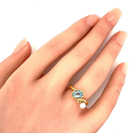 Mikimoto Pearl Blue Topaz 18k Yellow Gold Dangle Charm Ring - Size 5
