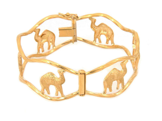 Wave Camel 18k Yellow Gold Bangle Bracelet
