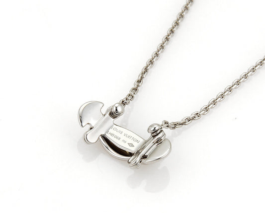 Louis Vuitton Stand By Me 18k White Gold Pendant Necklace