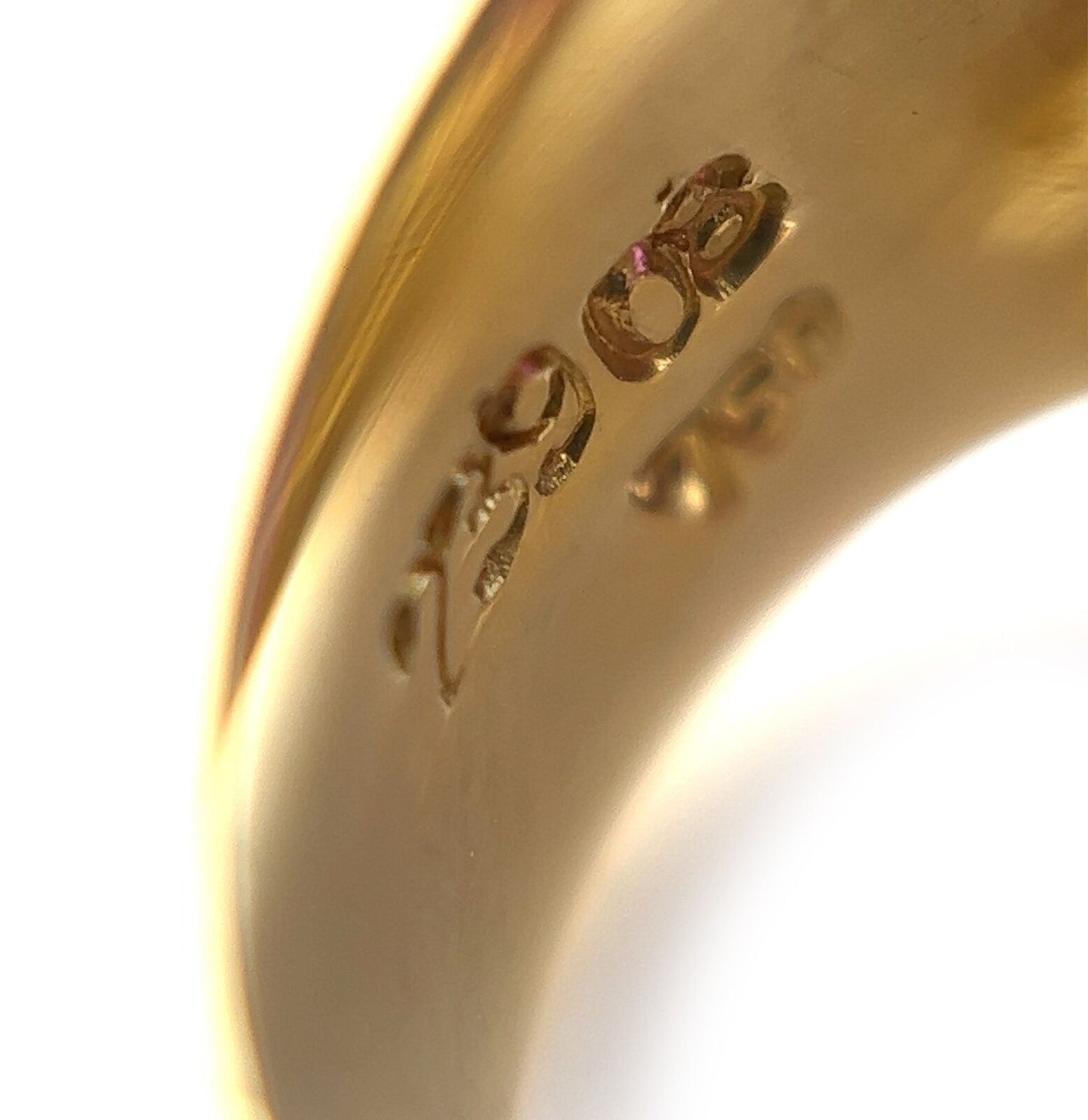 Lagos Cabochon Amethyst 18k Yellow Rose Gold Oval Ring - Size 7