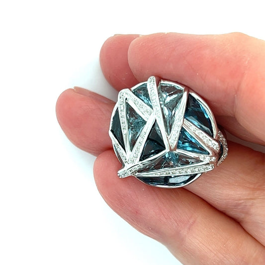 Bellarri 18k White Gold Diamond Blue Topaz  Geometric Design Ring - Size 7