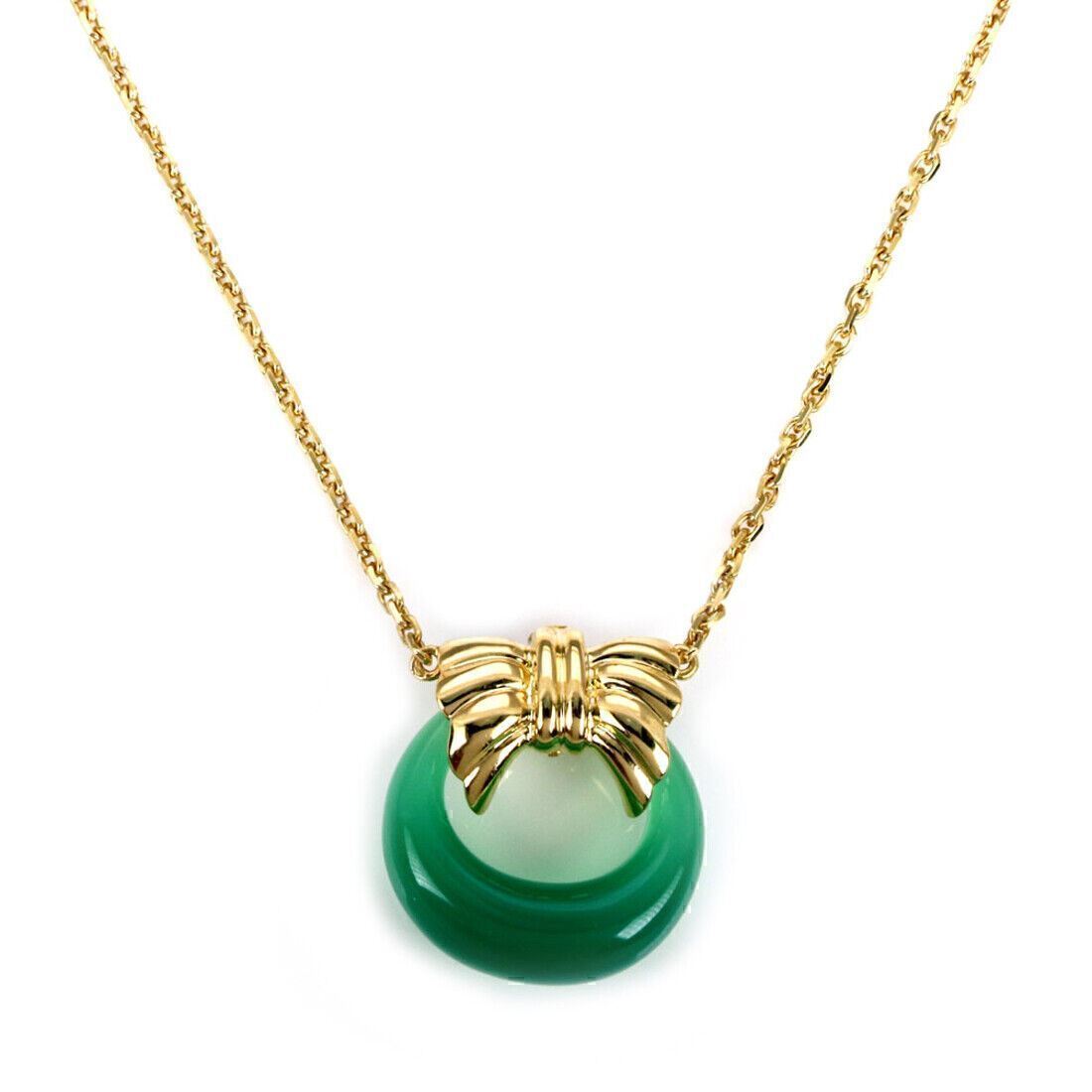 Van Cleef & Arpels Green Onyx 18k Yellow Gold Wreath Pendant Necklace