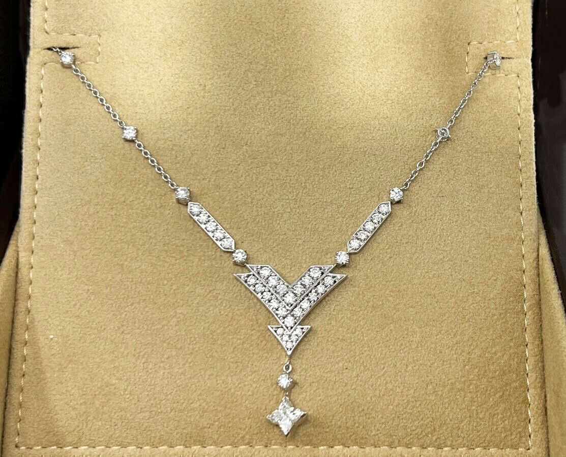 Louis Vuitton Star Diamond 18k White Gold V Dangle Pendant Necklace - Rare!