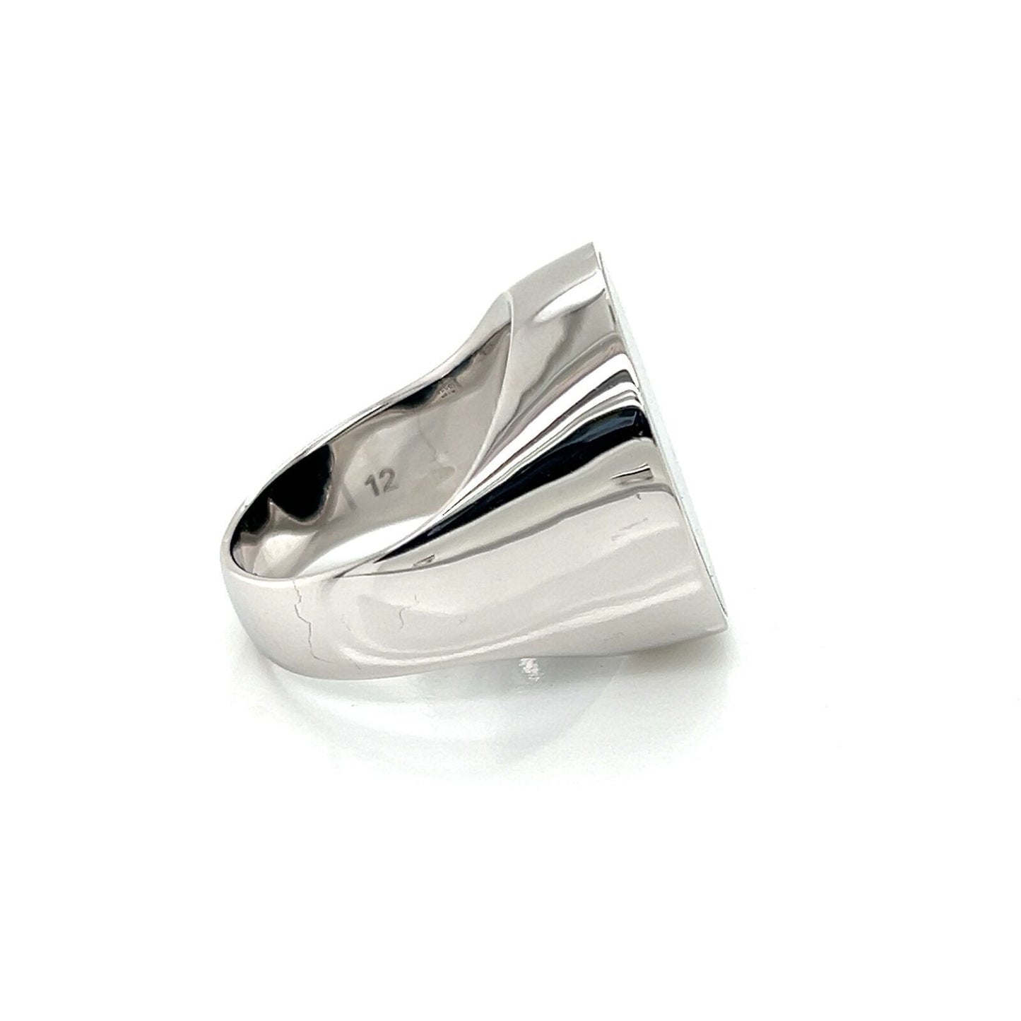 Gucci Oval Onyx 18k White Gold Ring - Size 6