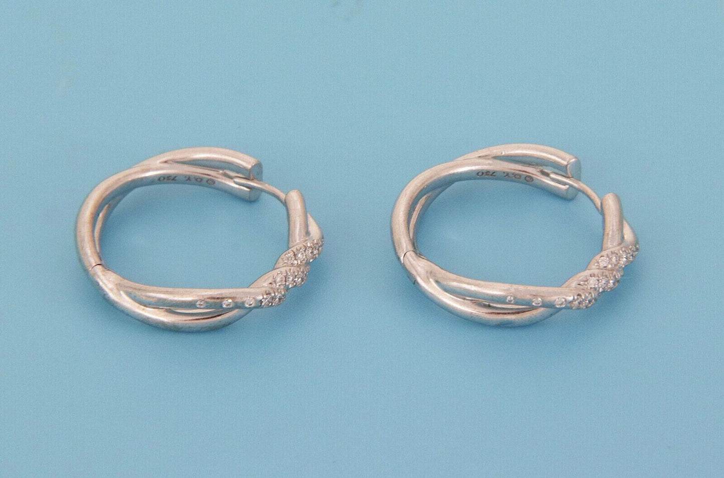 David Yurman Continuance Diamond 18k White Gold Hoop Earrings