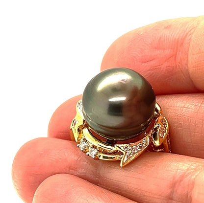 Diamond 14mm Tahitian Pearl Ring in 18k Yellow Gold - Size 6