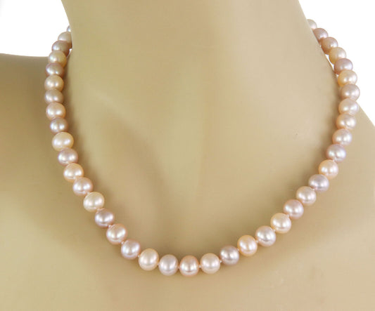 Tiffany & Co. Signature 18k White Gold 8mm Multicolor Pearl Necklace