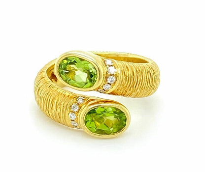 Michelle Albala Peridot 18k Yellow Gold Diamond Bypass Band Ring - Size 5.5