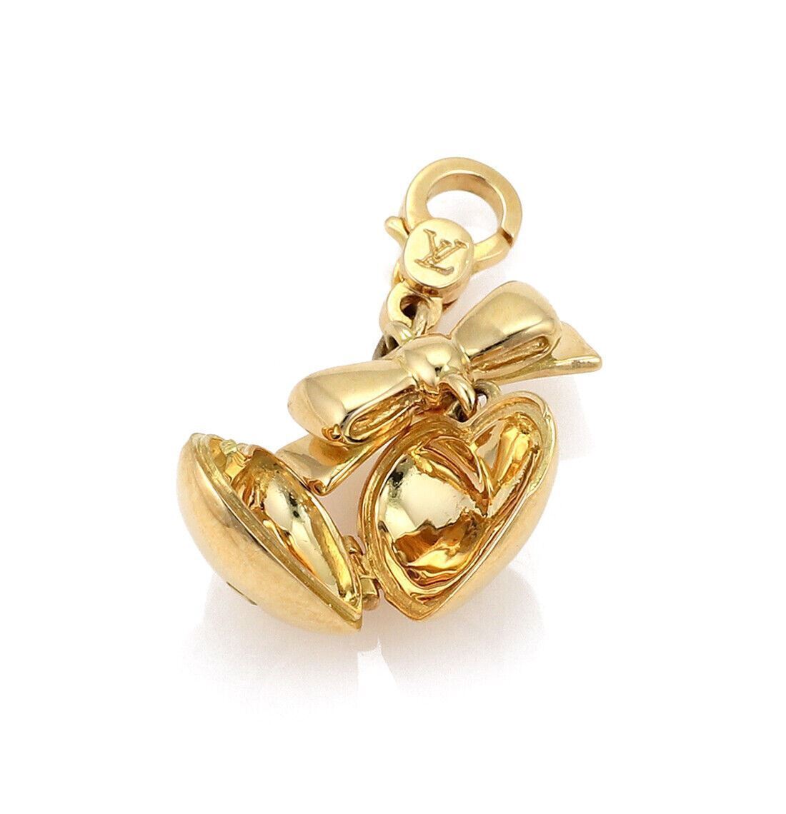 Louis Vuitton Heart & Bow Locket 18k Yellow Gold Charm Pendant