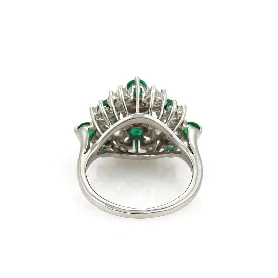 Diamond & Emerald 14k White Gold Cluster Ring - Size 6