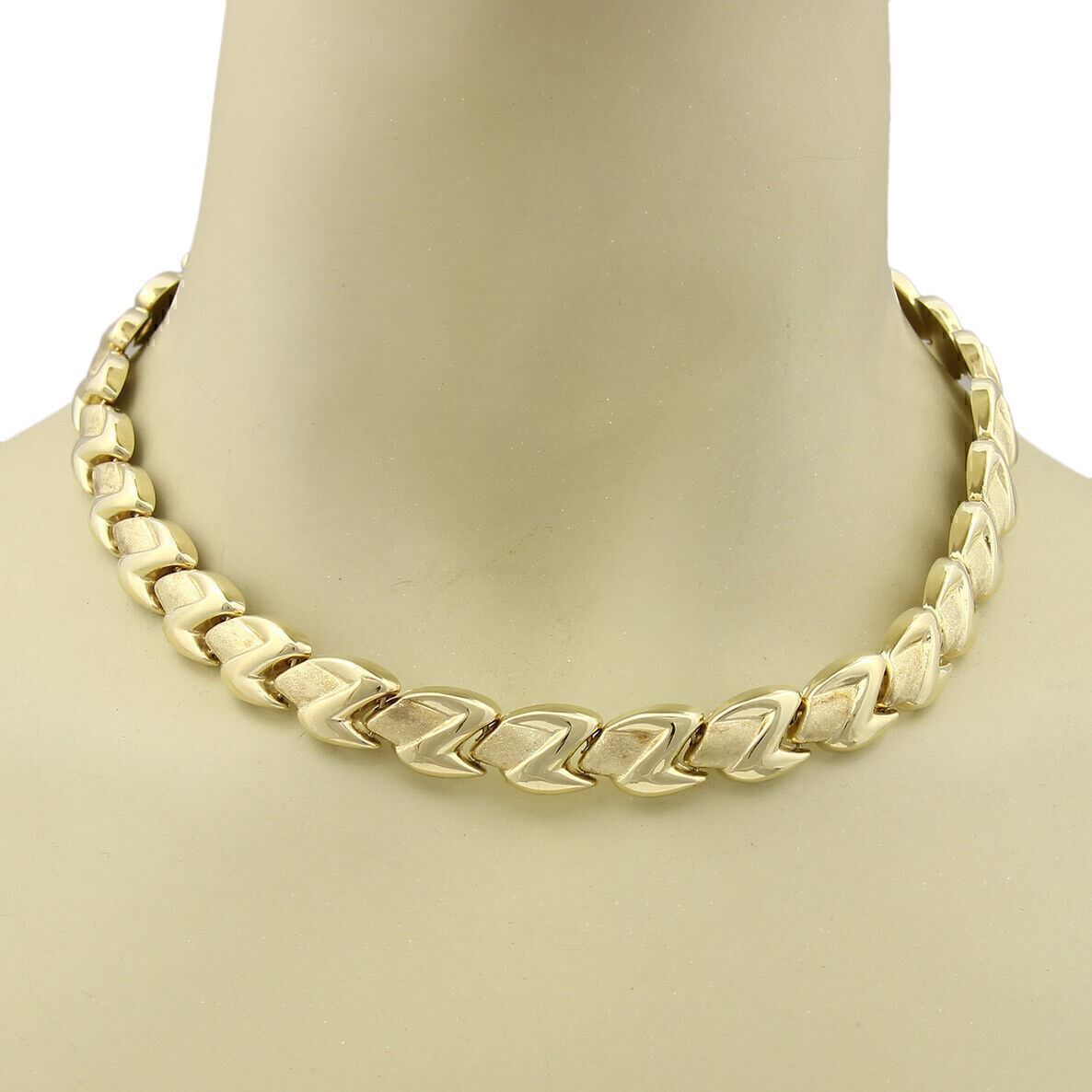 Z Shape 14k Yellow Gold Fancy Textured Link Collar Necklace