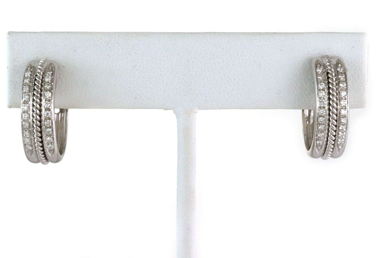 Diamond 18k White Gold Oval Hoop Earrings