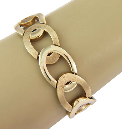 Wide Oval 14k Yellow Gold Link Bracelet