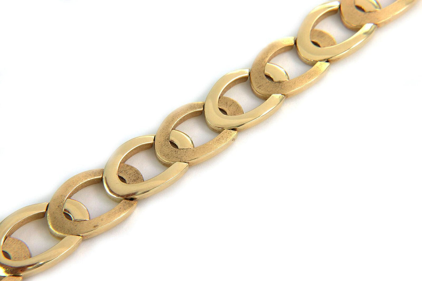 Wide Oval 14k Yellow Gold Link Bracelet