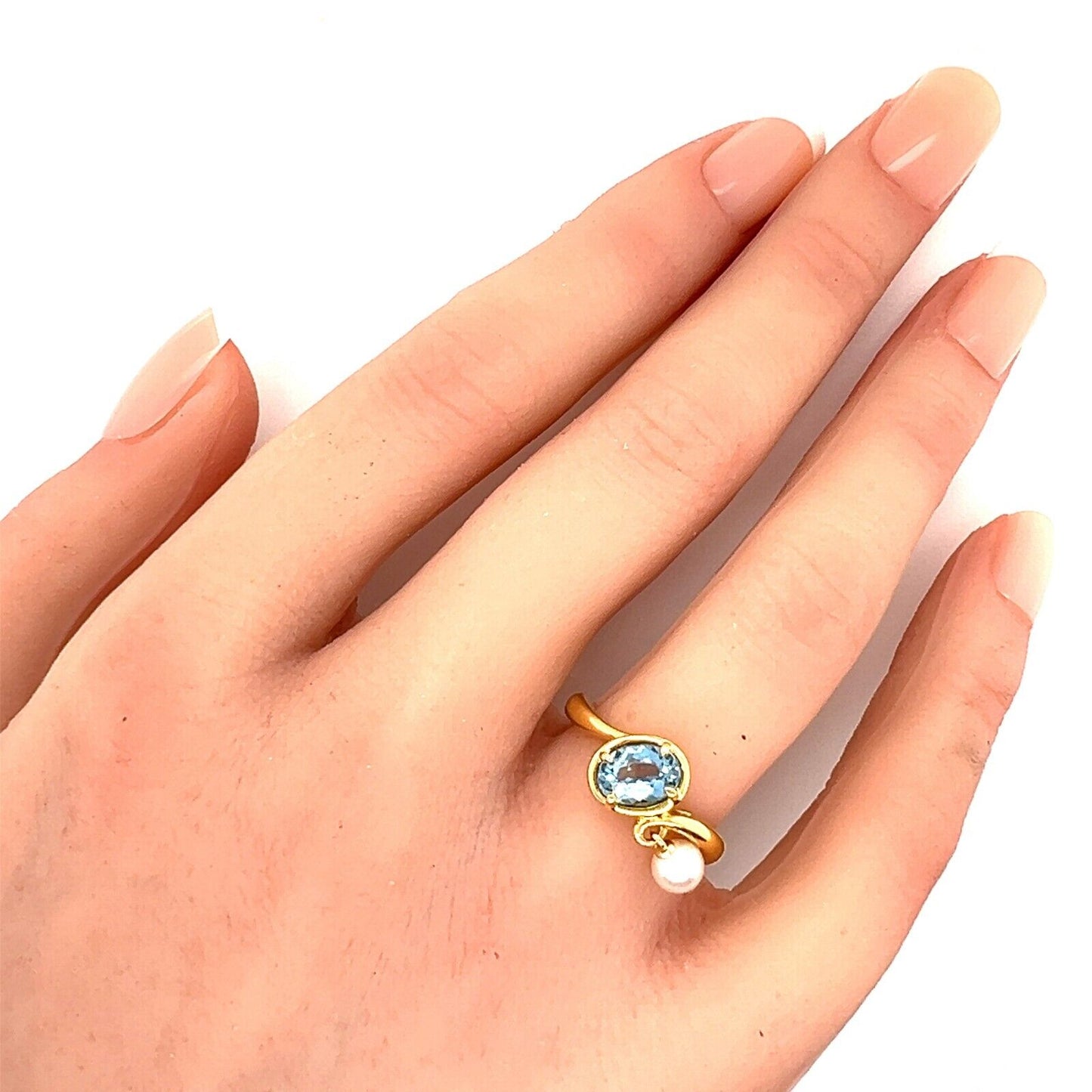 Mikimoto Pearl Blue Topaz 18k Yellow Gold Dangle Charm Ring - Size 5