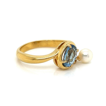 Mikimoto Pearl Blue Topaz 18k Yellow Gold Dangle Charm Ring - Size 5