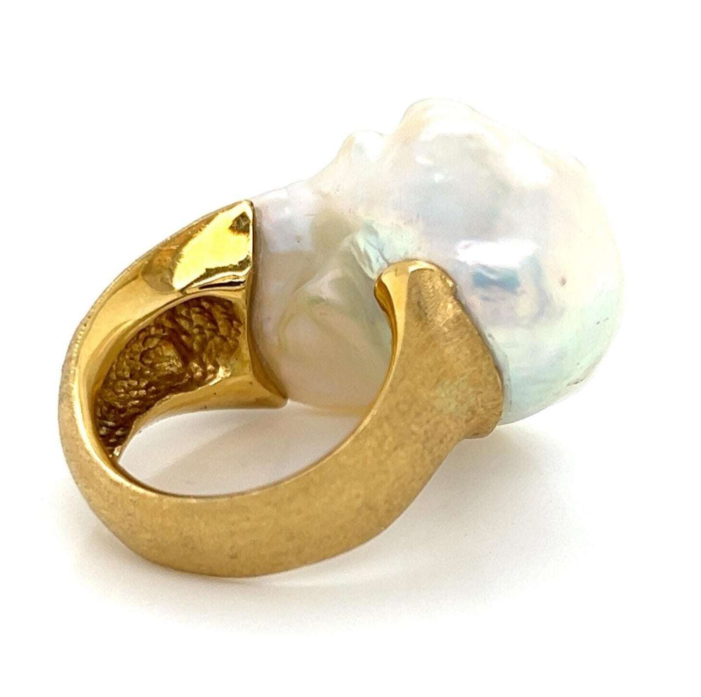 Yvel Satin Sea Baroque Pearl 18k Yellow Gold Sculptural Ring