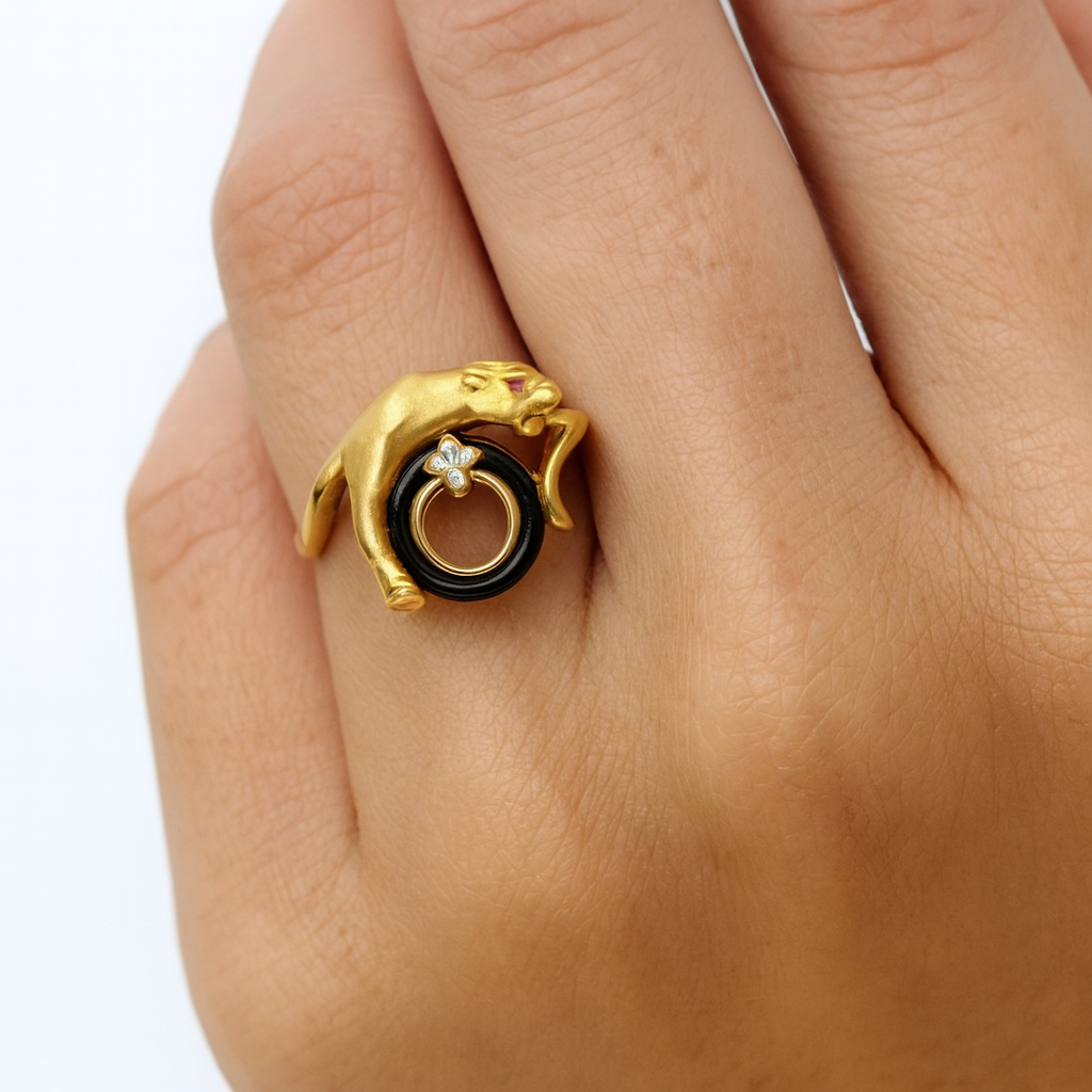 Carrera y Carrera Panther Black Onyx Ruby Diamond 18k Yellow Gold Ring Size 5