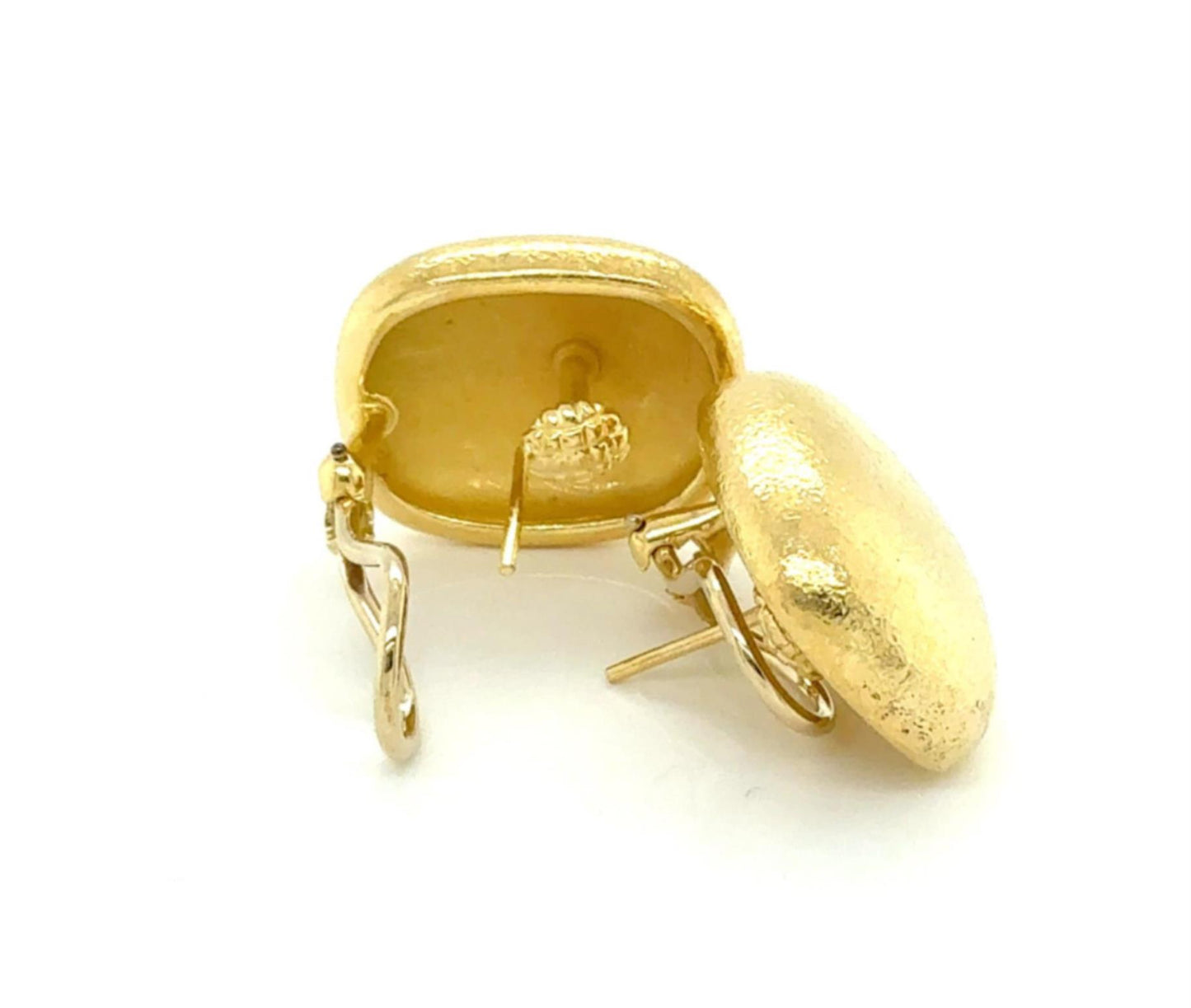 Tiffany & Co. Vintage 1980s 18k Yellow Gold Cushion Dome Earrings