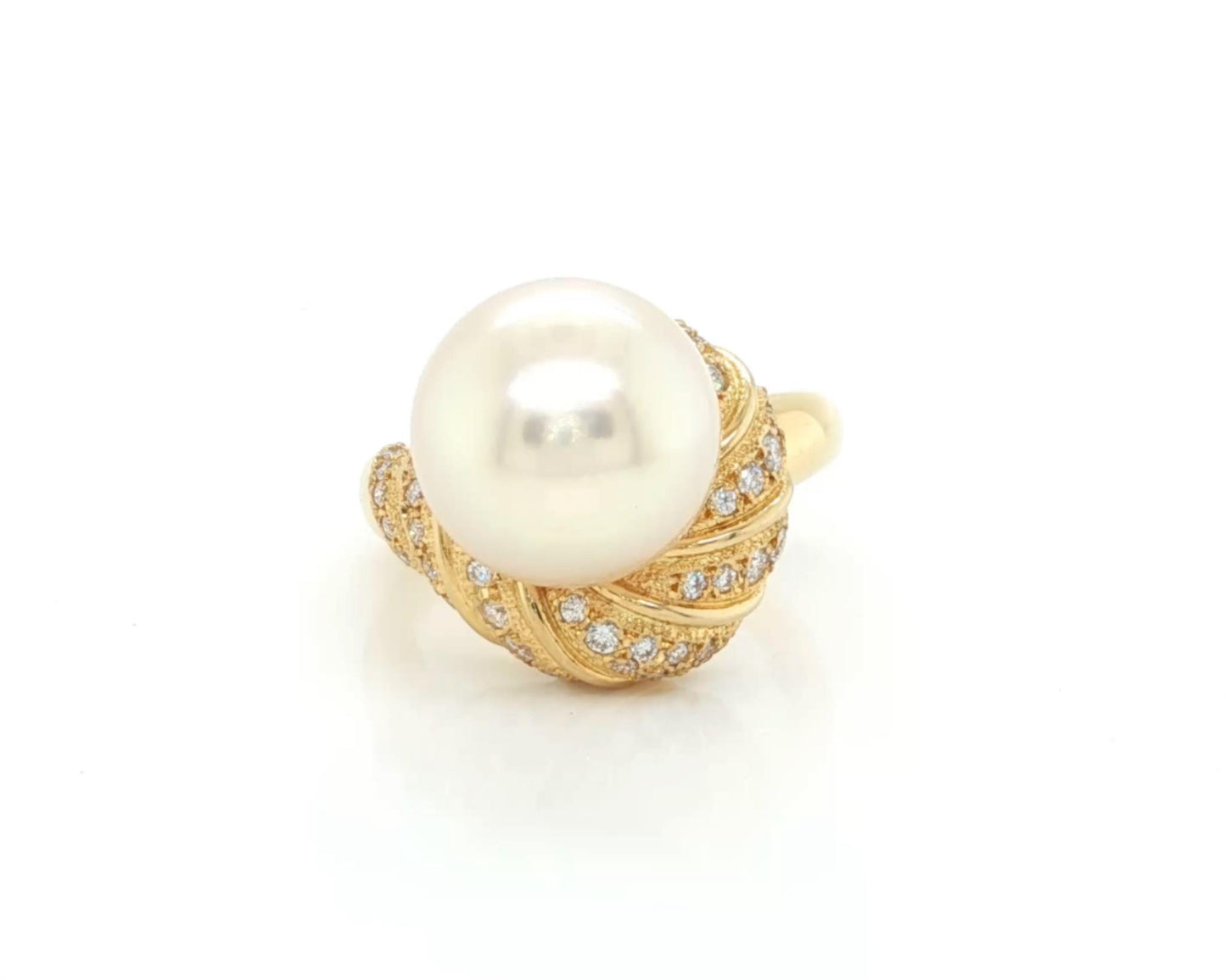 Mikimoto Pearl Diamond Swirl 18k Yellow Gold Ring