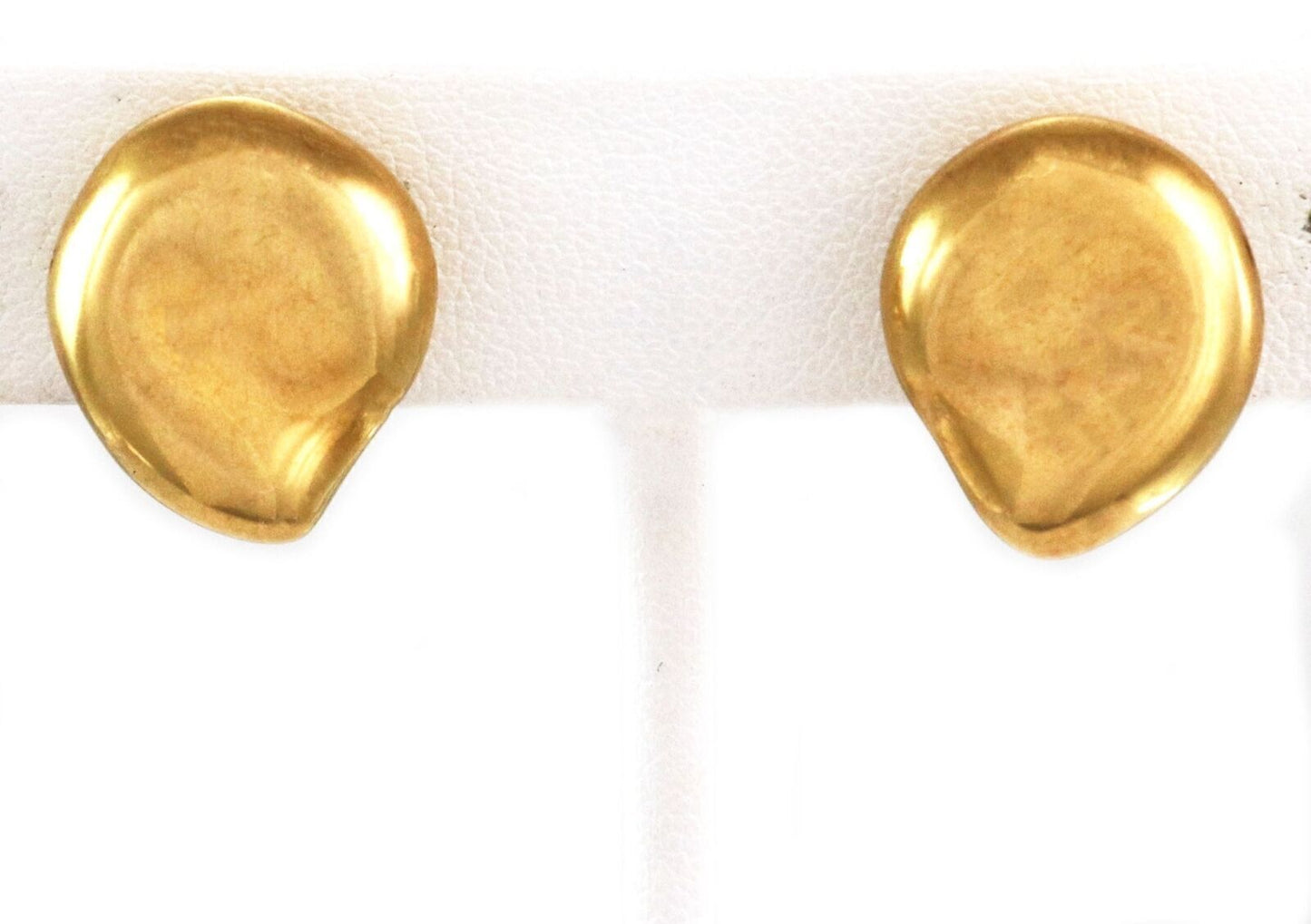 Tiffany & Co. Peretti 18k Yellow Gold Nugget Clip On Earrings