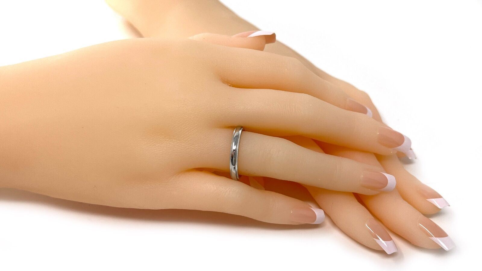 Tiffany Platinum Double Milgrain Wedding Band Ring Size