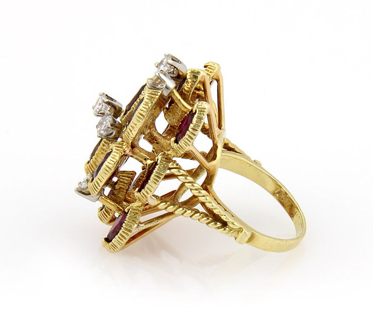 Diamond & Garnet 18k Yellow Gold Fancy Cocktail Ring - Size 6