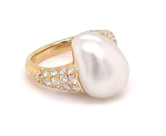 Mikimoto 18k Yellow Gold Diamond Pearl Ring | Rings | catalog, Designer Jewelry, Mikimoto, Rings | Mikimoto