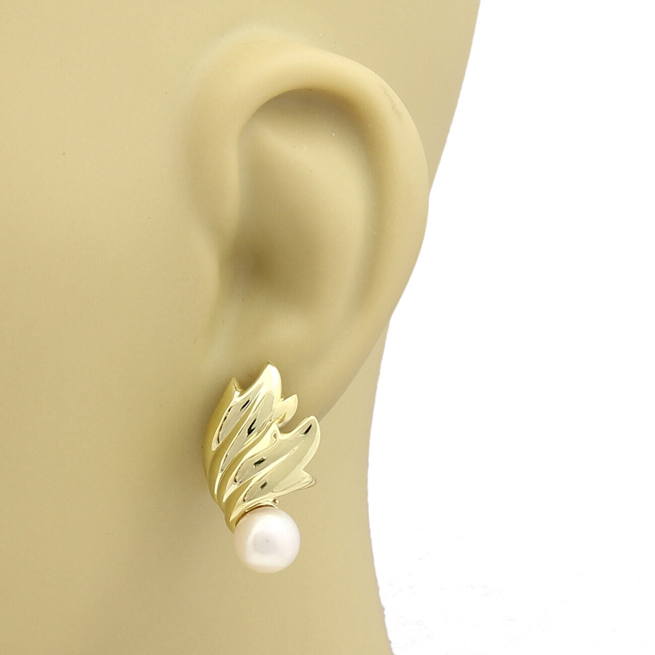 Tiffany & Co. Pearls 18k Yellow Gold Leaf Design Post Earrings