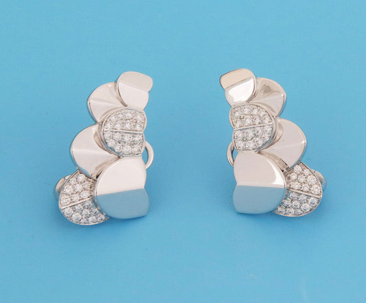White Gold Diamond Hearts Une Ile D'or Earrings